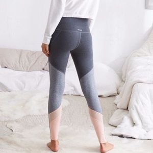 Aerie Move Colorblock Legging w/ Mesh Detail